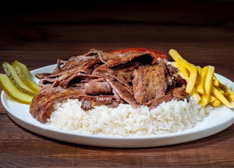 Pilav üstü döner 