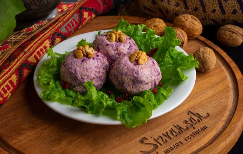 «Şirvanşah» salatı 