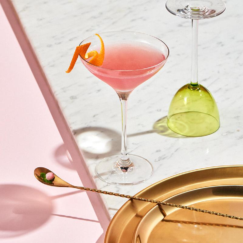 Cosmopolitan cointreau 