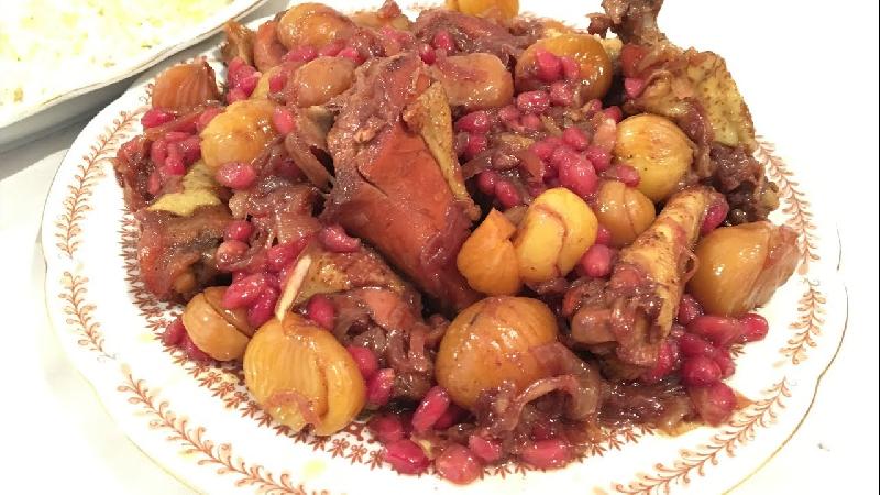Nar qovurma quzu əti ilə