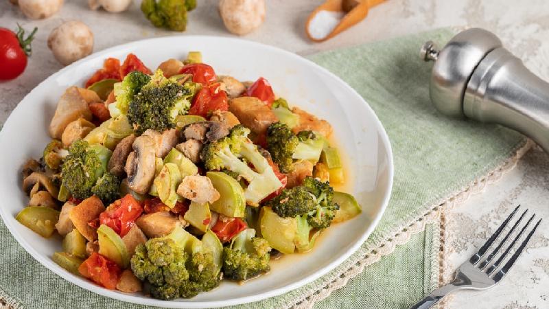İsti ət salatı 