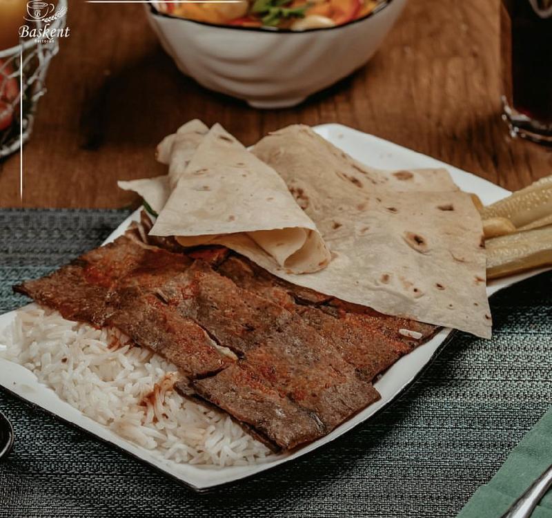 Plov Üstü Dönər