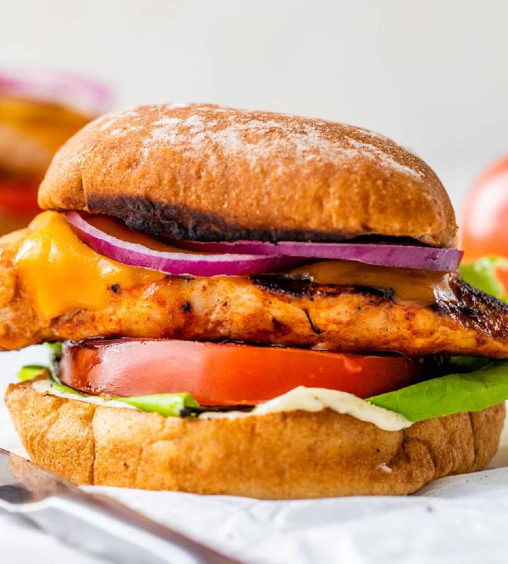 Toyuq Burger