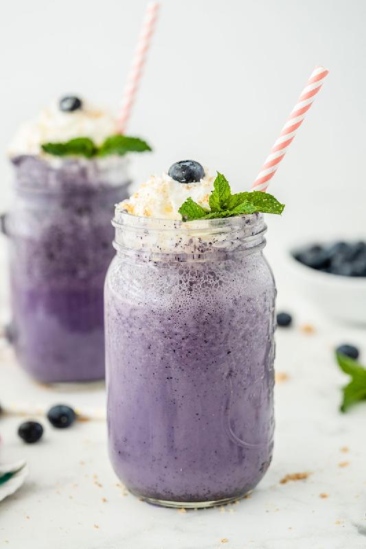 Berry Milk Shake