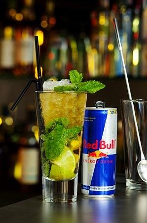 Moxito red bull
