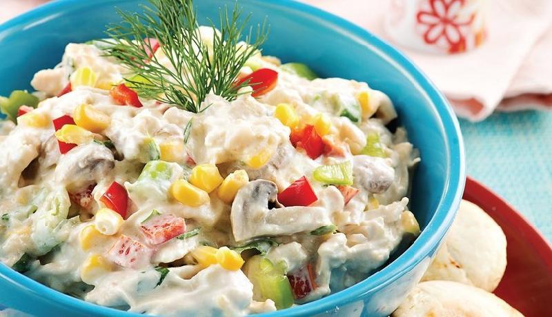 Toyuq Salatı