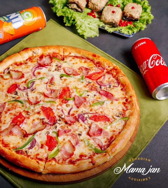 Gürcüsayağı pizza