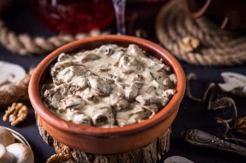 Qaymaqlı dana