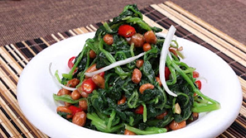 Spinach Peanuts