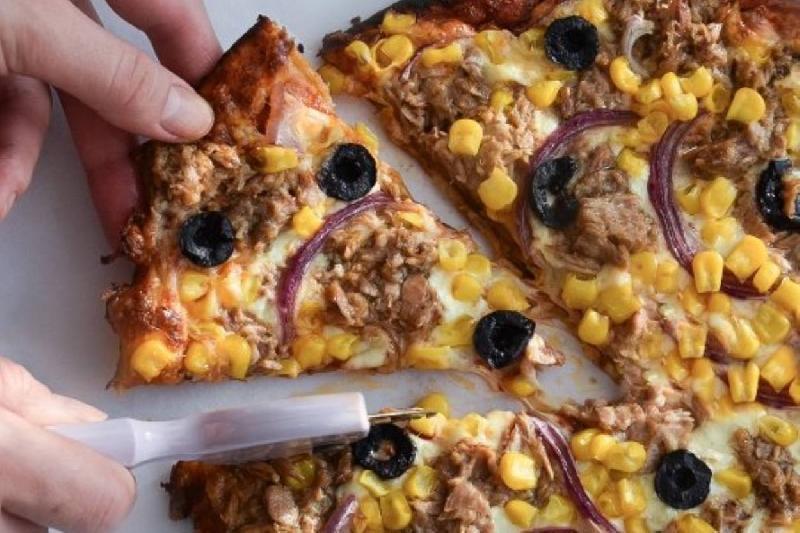 Ton balığından pizza