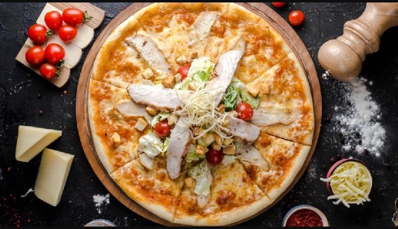 Sezar pizzası 