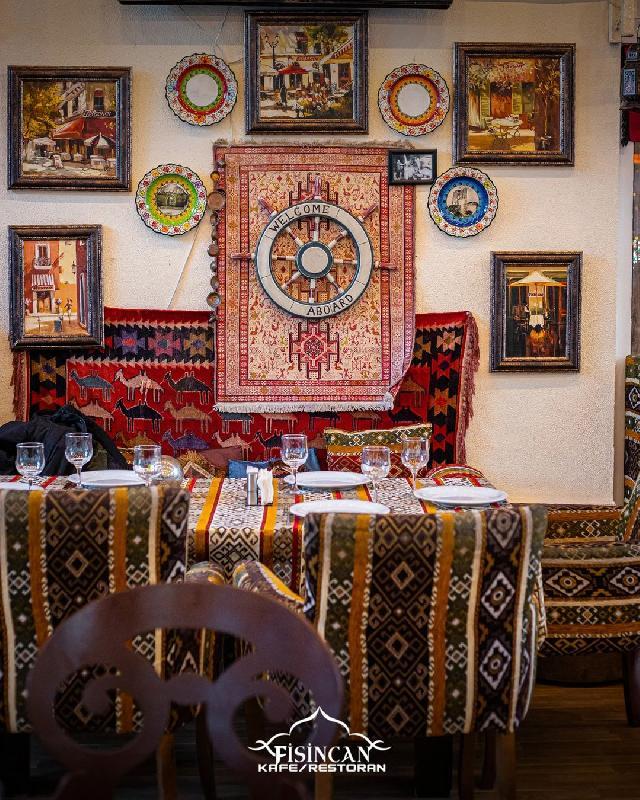 Interior view 4
