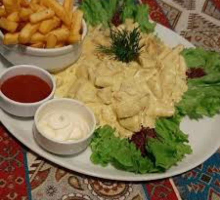 Straqanof Toyuq