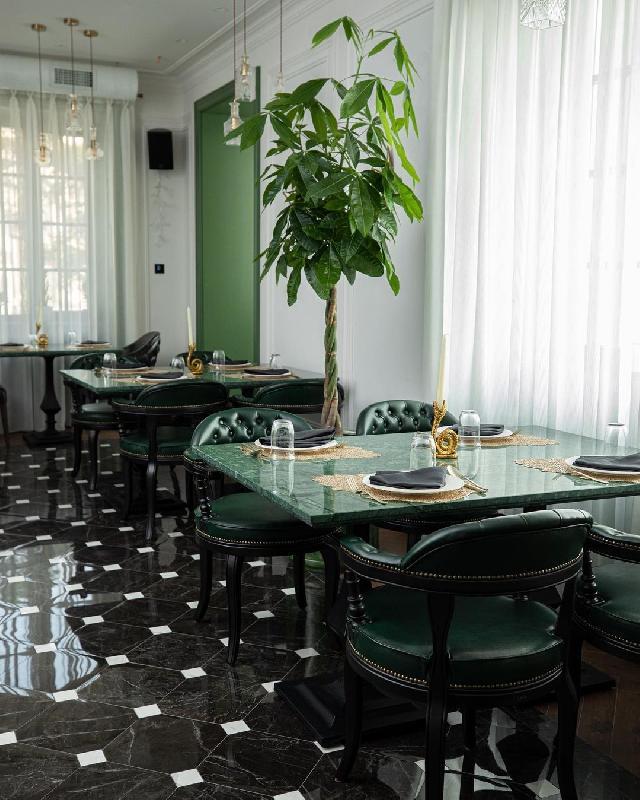 Interior view 2