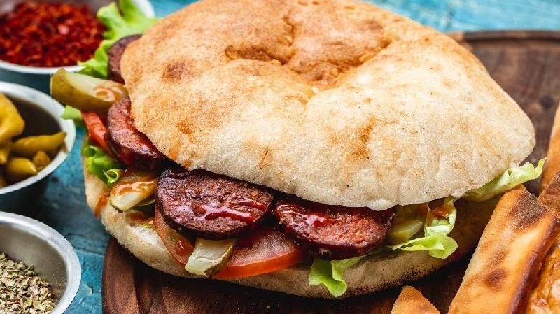 Közdə mal dönər basdırma