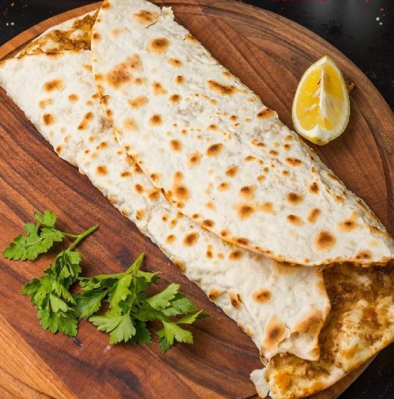 Lahmacun sadə