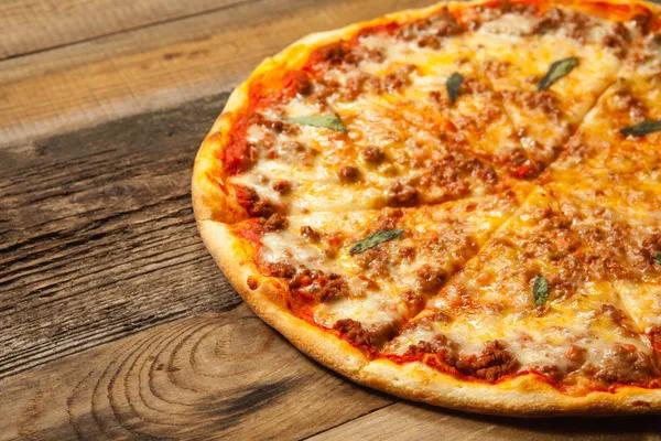 Balonez pizzası