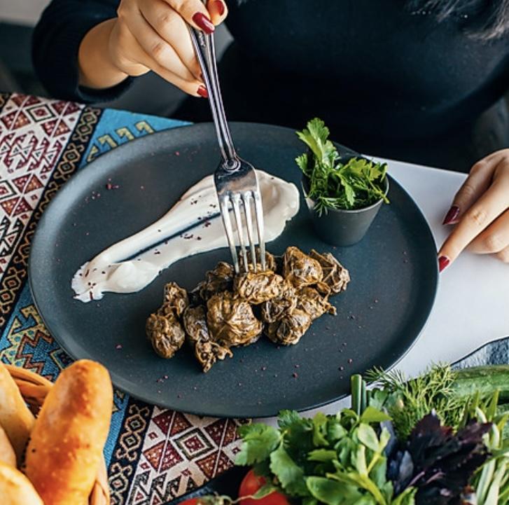 Yarpaq dolması