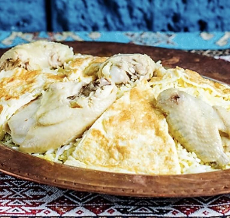 Kənd çolpası ilə cığırtma plov