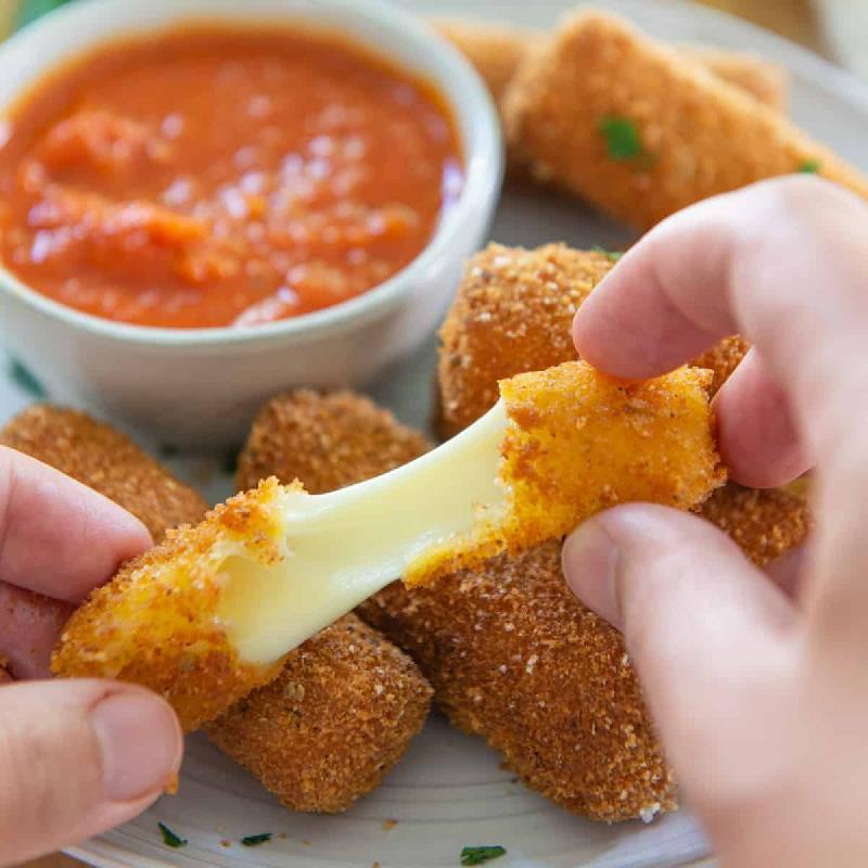 Mozzarella sticks