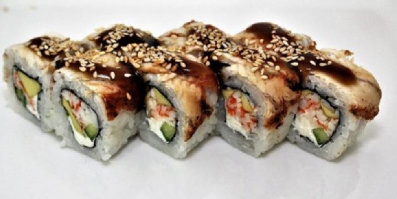 Black Dragon Maki Suşi Roll