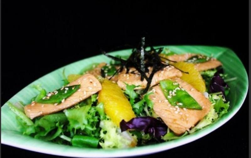 Qızıl balıq salatı 