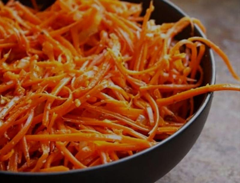 Tərəvəz çubuqları salatı