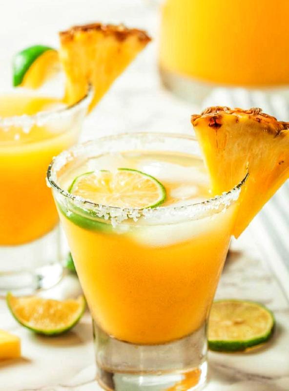 Pineapple Spritzer