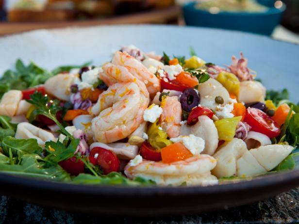 Dəniz məhsulları salatı