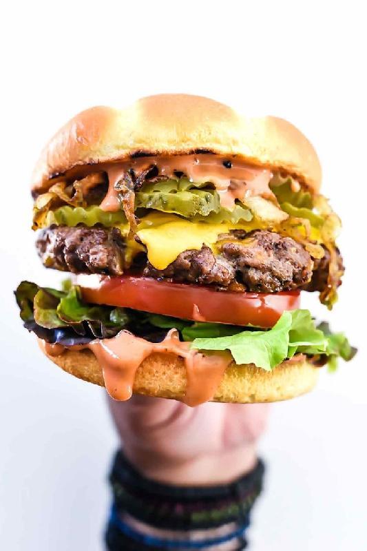 Bekon çizburger