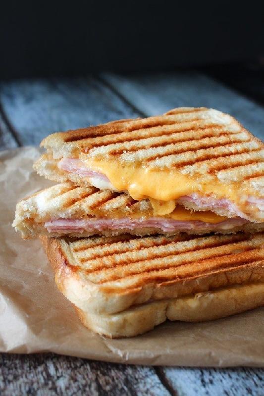 Ham & cheese toast