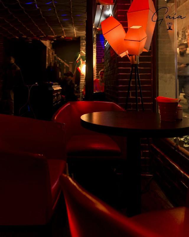 Interior view 2