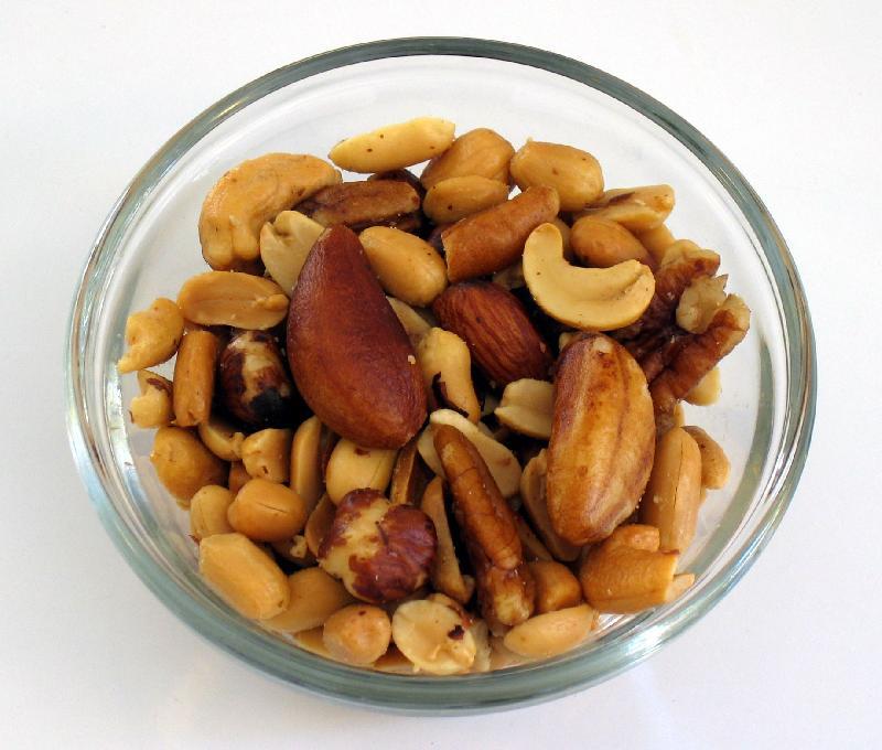 Mixed nuts 