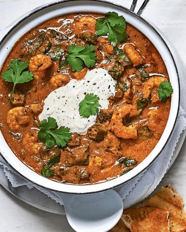 Curry Lamb/ Prawn