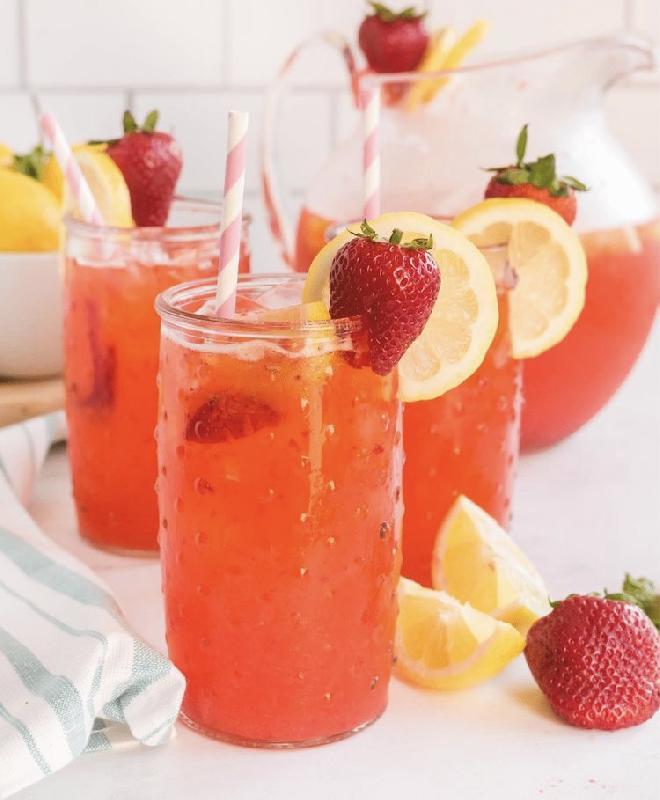 Strawberry lemonad