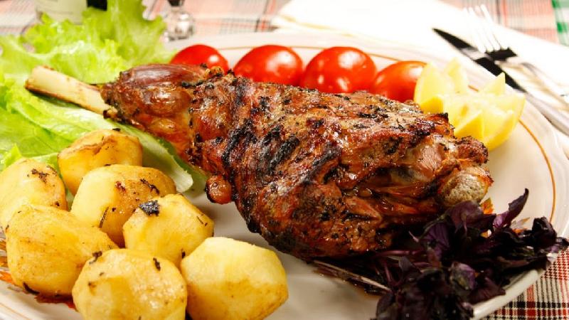 Quzu maçası 