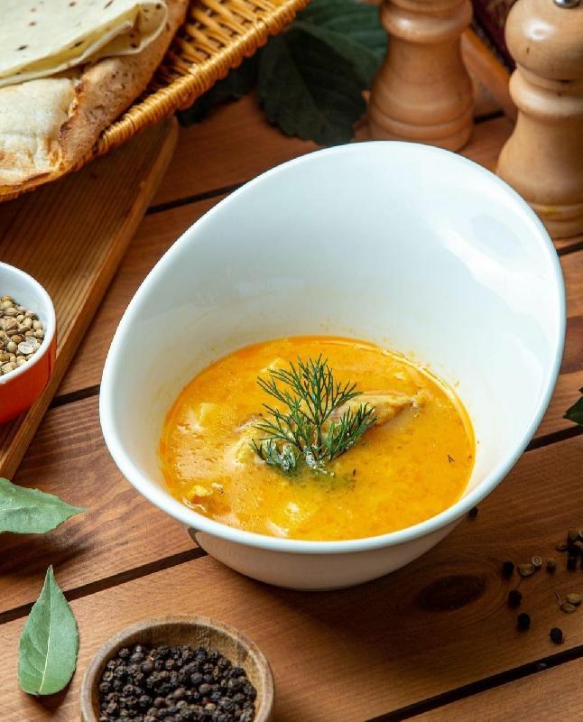 Toyuq şorbası