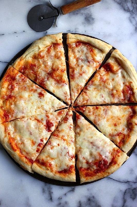 ÜÇ PENDİRLİ PİZZA
