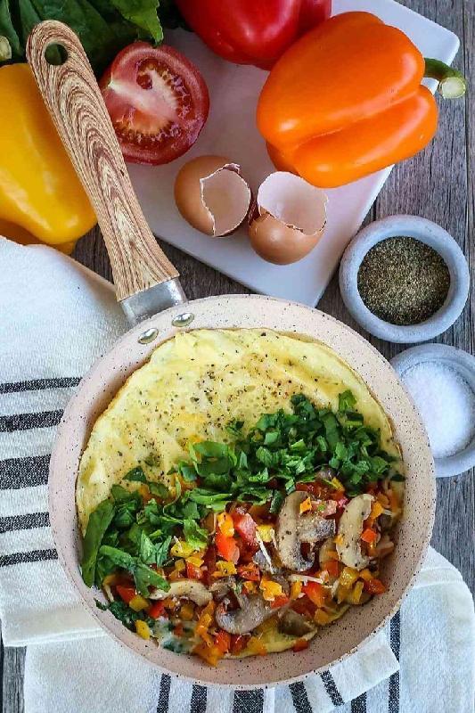 Otlu feta pendirli omlet
