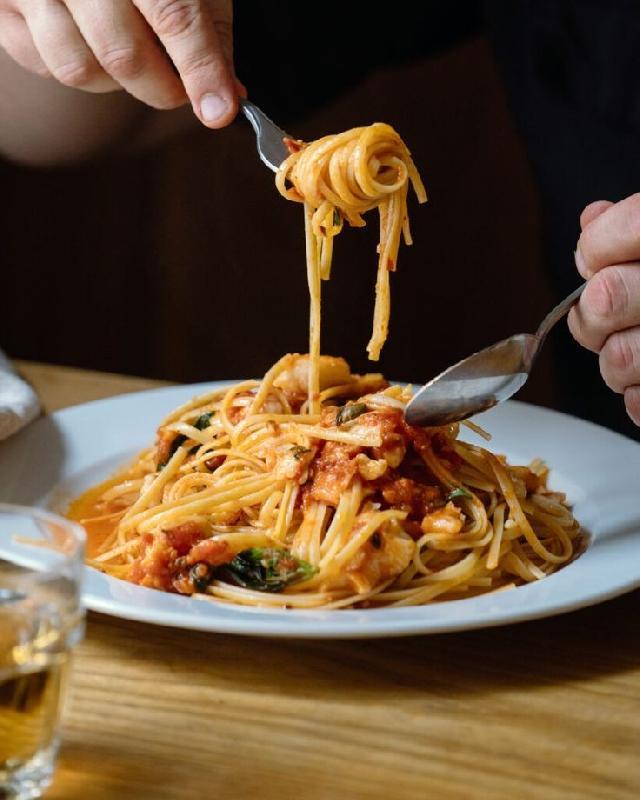 SPAGHETTI NAPOLITANA