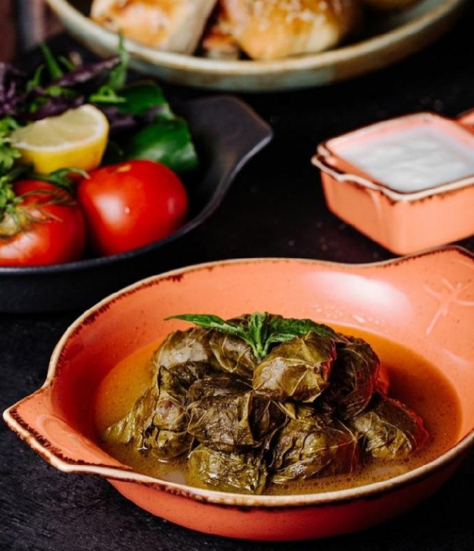 Yarpaq dolması 