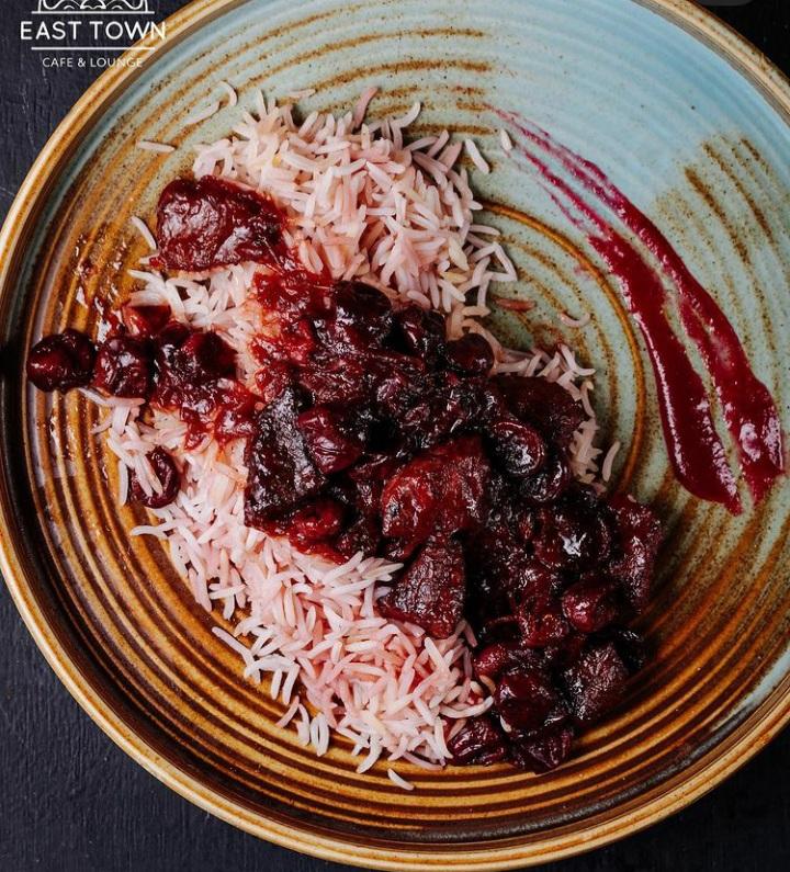 Xüsusi East Town Plov 