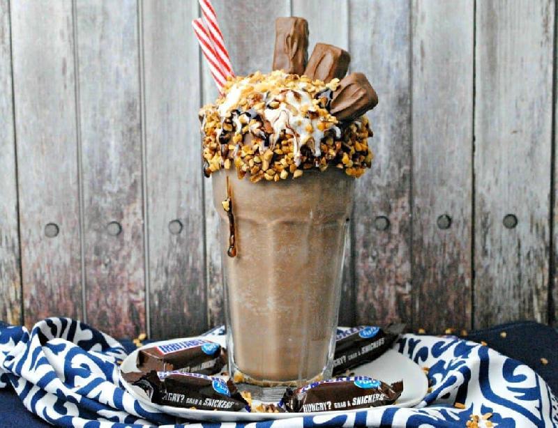 Snickers Milkshake