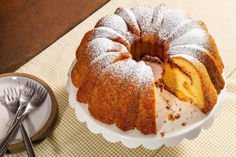 Apple cake