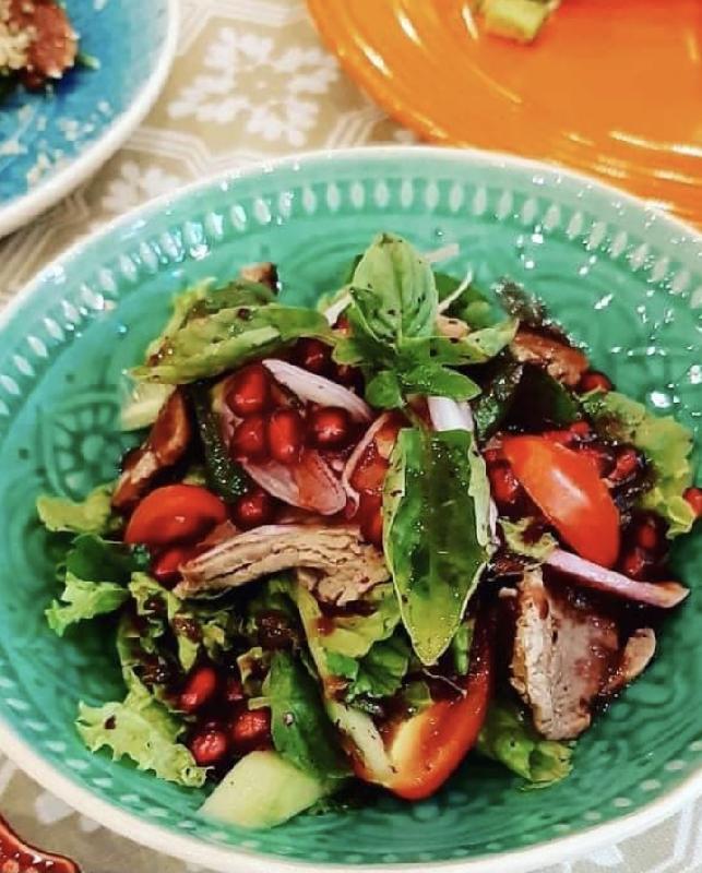İsti can əti salatı