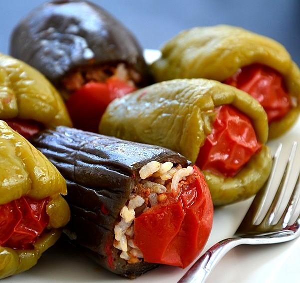 Zeytin Yağlı Karışık Dolma