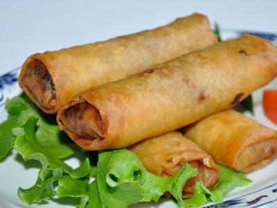 Ət və tərəvəzli Roll