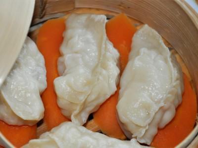 Dəniz məhsulları ilə