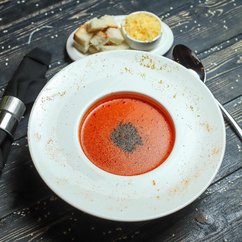 Tomat şorbası