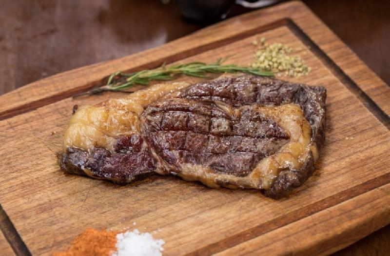 Rıb-eye steak